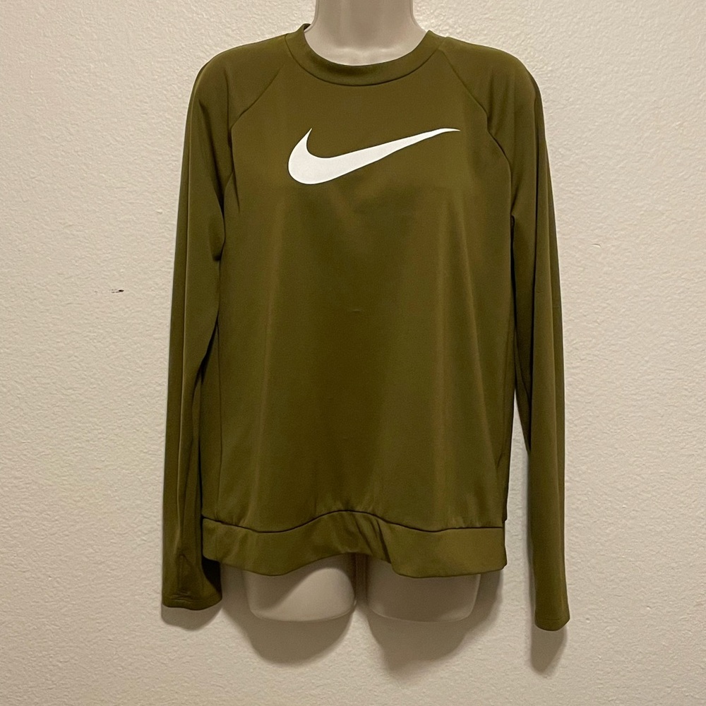 NIKE Long Sleeve Top. SZ M